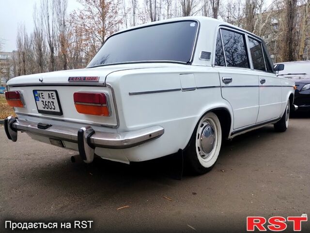 Белый ВАЗ 2103, объемом двигателя 1.5 л и пробегом 0 тыс. км за 1250 $, фото 3 на Automoto.ua