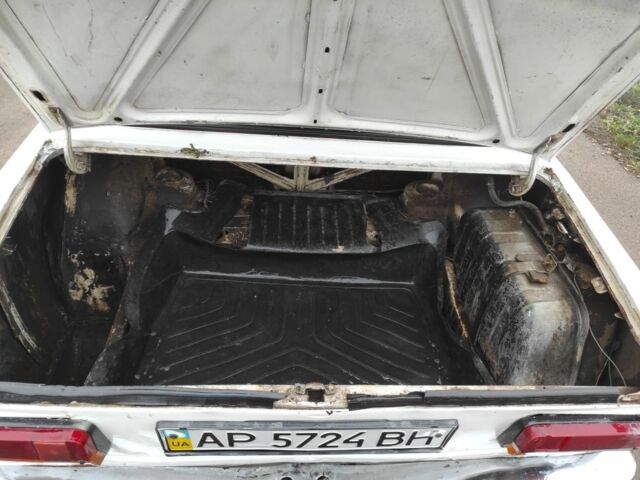 Белый ВАЗ 2103, объемом двигателя 0 л и пробегом 54 тыс. км за 346 $, фото 12 на Automoto.ua