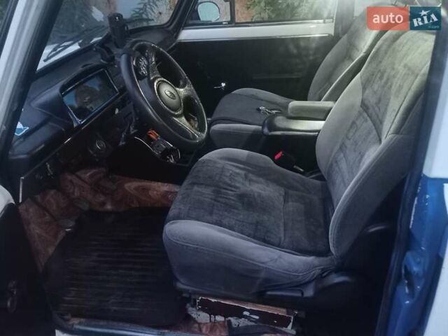 Белый ВАЗ 2103, объемом двигателя 0 л и пробегом 50 тыс. км за 1100 $, фото 2 на Automoto.ua