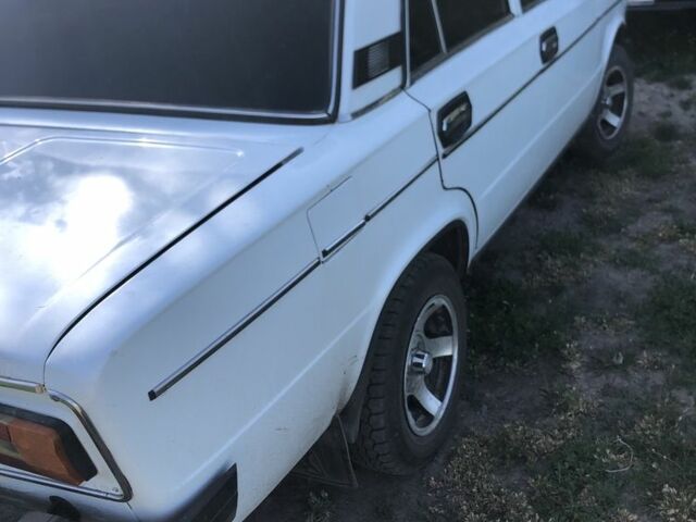 Белый ВАЗ 2103, объемом двигателя 1.5 л и пробегом 2 тыс. км за 1500 $, фото 2 на Automoto.ua