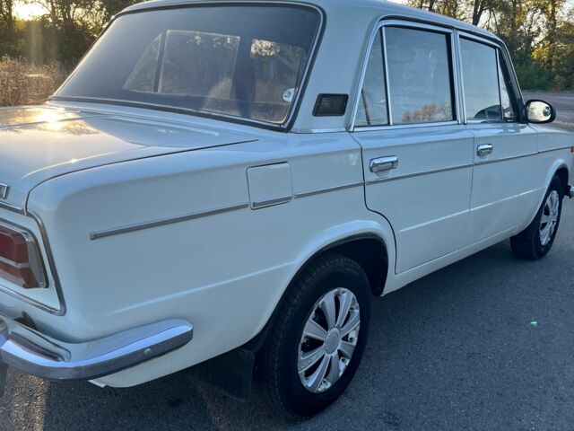 Белый ВАЗ 2103, объемом двигателя 1.5 л и пробегом 80 тыс. км за 1100 $, фото 5 на Automoto.ua