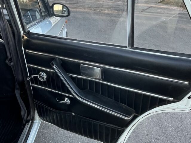 Белый ВАЗ 2103, объемом двигателя 1.5 л и пробегом 80 тыс. км за 1100 $, фото 13 на Automoto.ua