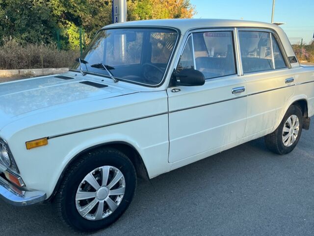 Белый ВАЗ 2103, объемом двигателя 1.5 л и пробегом 80 тыс. км за 1100 $, фото 1 на Automoto.ua