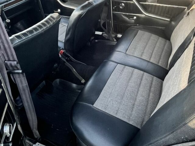 Белый ВАЗ 2103, объемом двигателя 1.5 л и пробегом 80 тыс. км за 1100 $, фото 12 на Automoto.ua