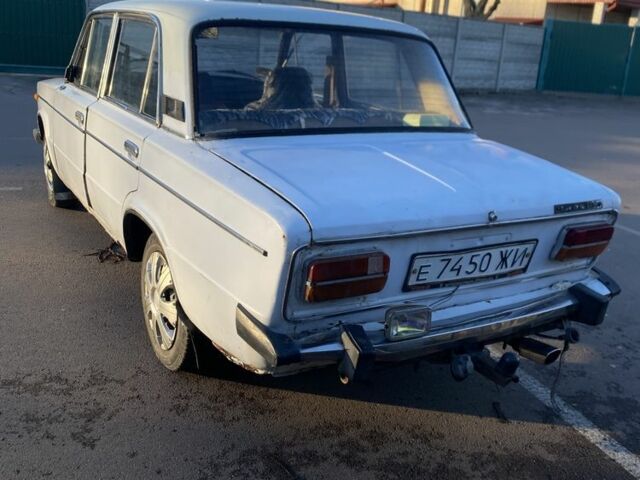 Белый ВАЗ 2103, объемом двигателя 1.6 л и пробегом 398 тыс. км за 473 $, фото 2 на Automoto.ua