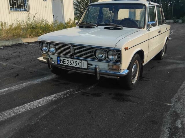 Белый ВАЗ 2103, объемом двигателя 1.5 л и пробегом 67 тыс. км за 1050 $, фото 5 на Automoto.ua