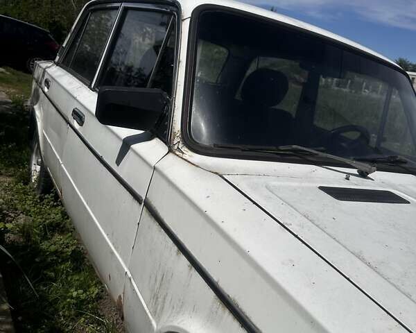 Белый ВАЗ 2103, объемом двигателя 0 л и пробегом 92 тыс. км за 350 $, фото 1 на Automoto.ua