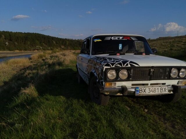 Белый ВАЗ 2103, объемом двигателя 1.5 л и пробегом 150 тыс. км за 725 $, фото 2 на Automoto.ua