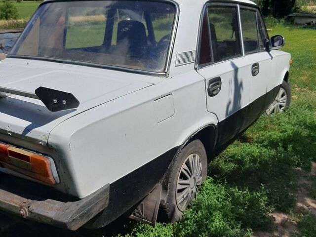 Білий ВАЗ 2103, об'ємом двигуна 1.5 л та пробігом 80 тис. км за 579 $, фото 4 на Automoto.ua