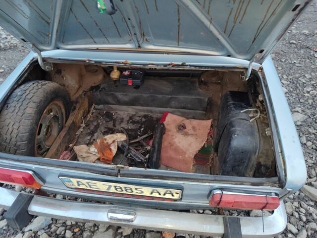 Білий ВАЗ 2103, об'ємом двигуна 1.5 л та пробігом 78 тис. км за 428 $, фото 5 на Automoto.ua