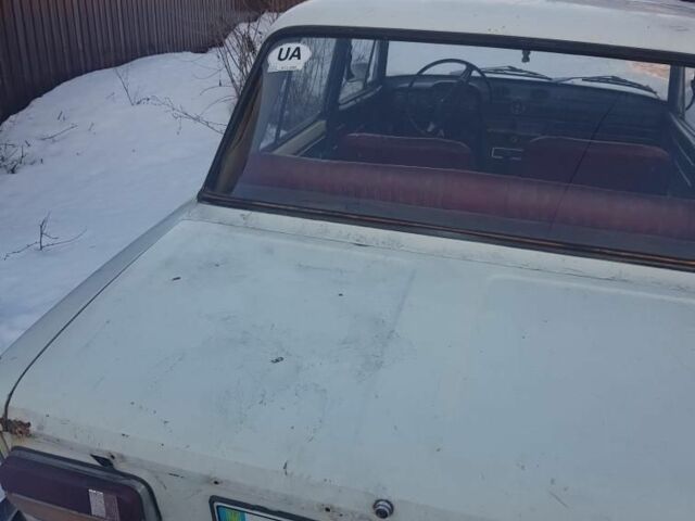 Белый ВАЗ 2103, объемом двигателя 0 л и пробегом 100 тыс. км за 217 $, фото 4 на Automoto.ua