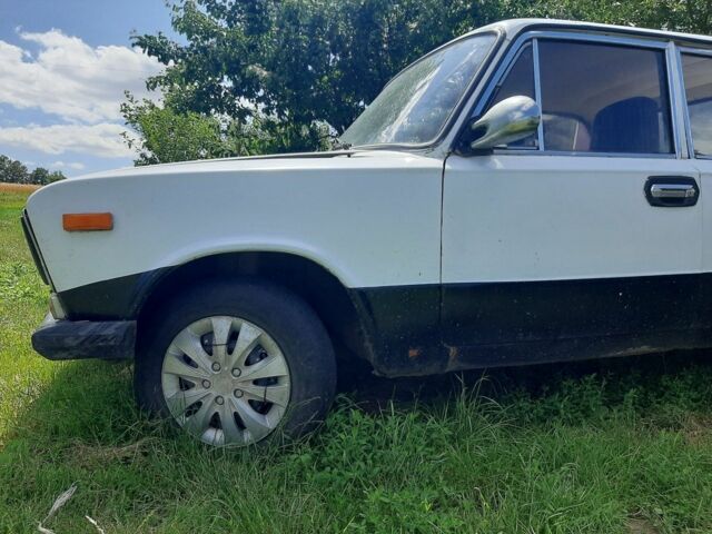 Білий ВАЗ 2103, об'ємом двигуна 1.5 л та пробігом 80 тис. км за 579 $, фото 2 на Automoto.ua