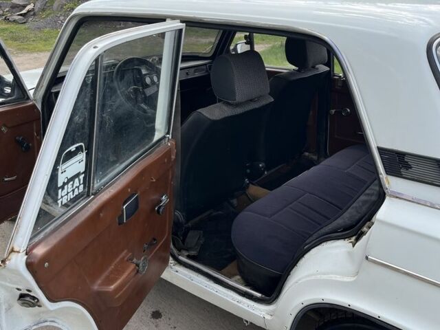 Белый ВАЗ 2103, объемом двигателя 1.5 л и пробегом 3 тыс. км за 699 $, фото 7 на Automoto.ua