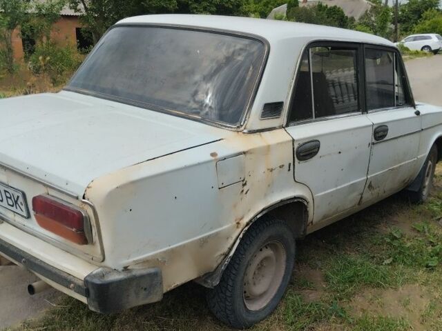 Белый ВАЗ 2103, объемом двигателя 0 л и пробегом 1 тыс. км за 289 $, фото 3 на Automoto.ua