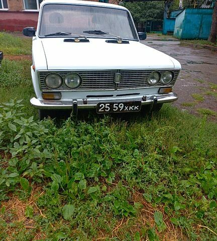 Білий ВАЗ 2103, об'ємом двигуна 1.5 л та пробігом 150 тис. км за 1100 $, фото 1 на Automoto.ua