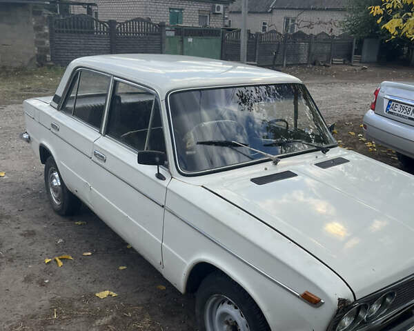 ВАЗ 2103 1979 в Каменское - Днепродзержинск на Automoto.ua Белый ВАЗ 2103, объемом двигателя 1.3 л и пробегом 88 тыс. км за 546 $, фото 2 на Automoto.ua