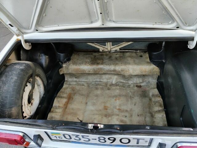 Белый ВАЗ 2103, объемом двигателя 0 л и пробегом 789 тыс. км за 1000 $, фото 13 на Automoto.ua