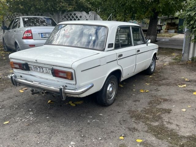 Белый ВАЗ 2103, объемом двигателя 1.2 л и пробегом 88 тыс. км за 607 $, фото 2 на Automoto.ua