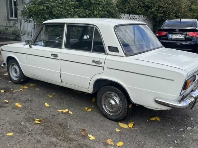 Белый ВАЗ 2103, объемом двигателя 1.2 л и пробегом 88 тыс. км за 607 $, фото 5 на Automoto.ua