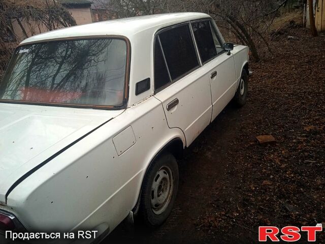 Белый ВАЗ 2103, объемом двигателя 1.3 л и пробегом 143 тыс. км за 500 $, фото 3 на Automoto.ua