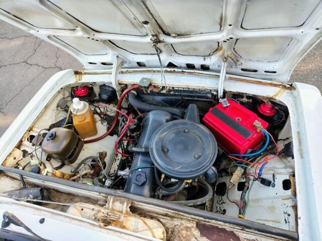 Белый ВАЗ 2103, объемом двигателя 0 л и пробегом 789 тыс. км за 1000 $, фото 12 на Automoto.ua