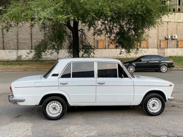 Білий ВАЗ 2103, об'ємом двигуна 1.3 л та пробігом 195 тис. км за 1100 $, фото 6 на Automoto.ua