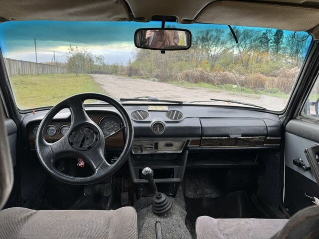 Белый ВАЗ 2103, объемом двигателя 1.3 л и пробегом 1000 тыс. км за 405 $, фото 5 на Automoto.ua