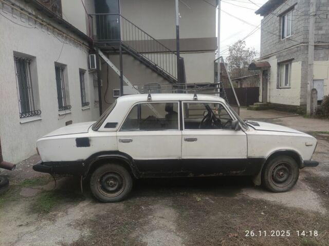 Белый ВАЗ 2103, объемом двигателя 1.5 л и пробегом 200 тыс. км за 600 $, фото 1 на Automoto.ua