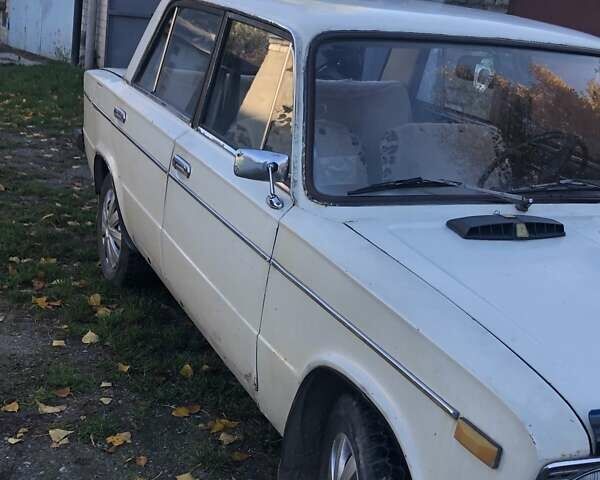 Белый ВАЗ 2103, объемом двигателя 1.3 л и пробегом 100 тыс. км за 1000 $, фото 4 на Automoto.ua
