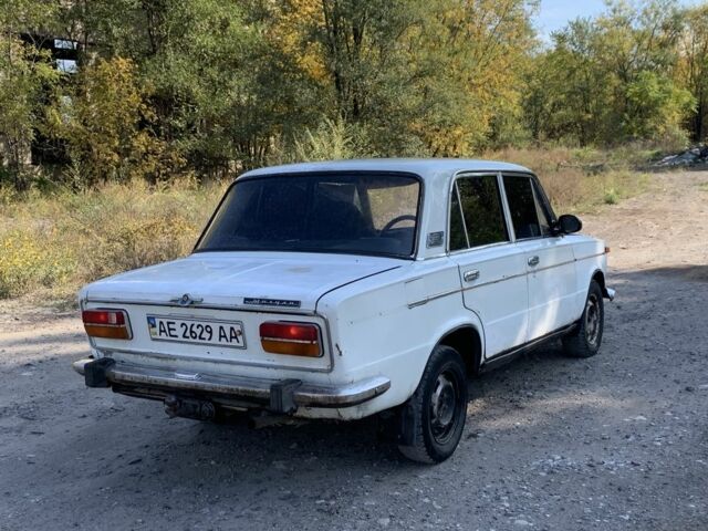 Белый ВАЗ 2103, объемом двигателя 1.5 л и пробегом 125 тыс. км за 389 $, фото 3 на Automoto.ua