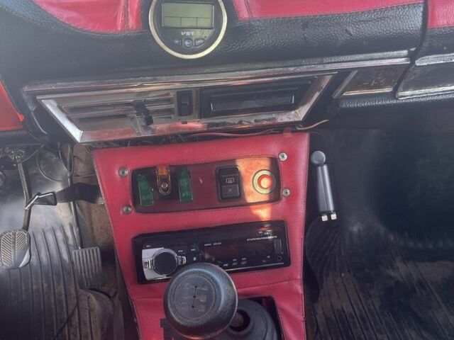 Білий ВАЗ 2103, об'ємом двигуна 1.3 л та пробігом 2 тис. км за 596 $, фото 4 на Automoto.ua