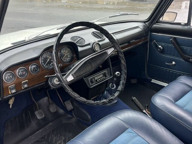 Белый ВАЗ 2103, объемом двигателя 1.5 л и пробегом 68 тыс. км за 2550 $, фото 5 на Automoto.ua