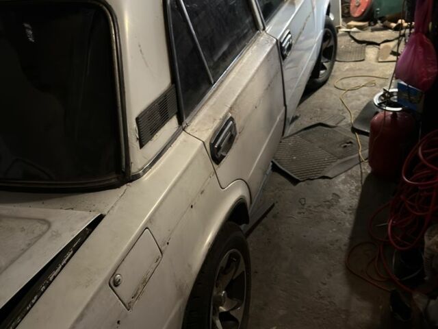 Білий ВАЗ 2103, об'ємом двигуна 1.5 л та пробігом 222 тис. км за 429 $, фото 1 на Automoto.ua