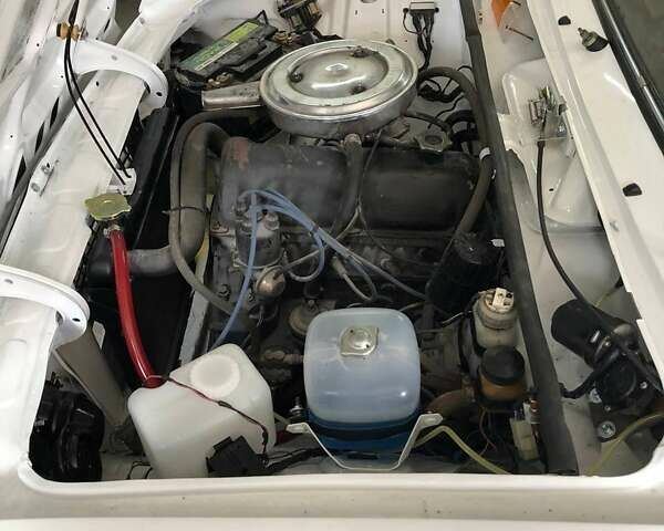 Білий ВАЗ 2103, об'ємом двигуна 1.5 л та пробігом 600 тис. км за 1600 $, фото 8 на Automoto.ua