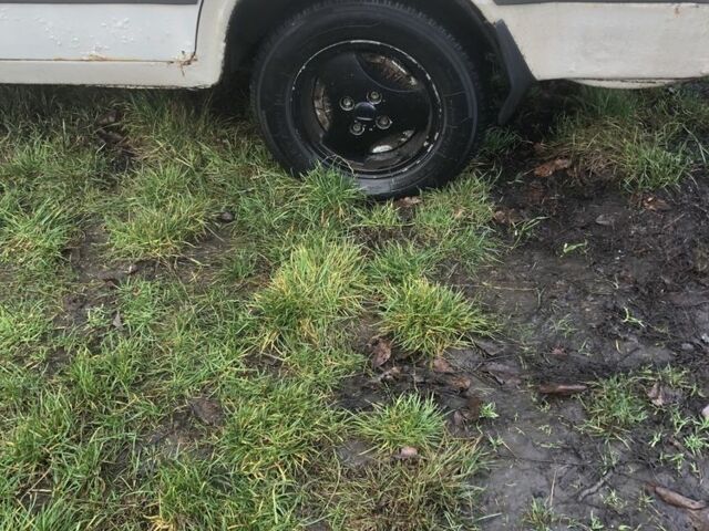 Білий ВАЗ 2103, об'ємом двигуна 0 л та пробігом 1000 тис. км за 355 $, фото 2 на Automoto.ua