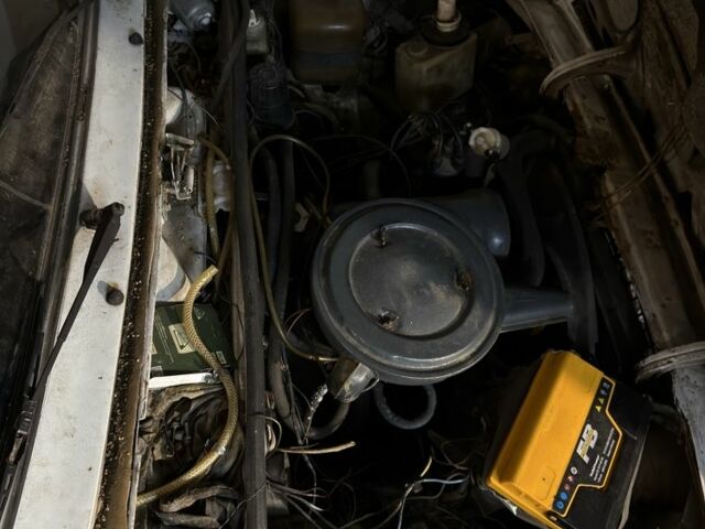 Білий ВАЗ 2103, об'ємом двигуна 1.5 л та пробігом 222 тис. км за 429 $, фото 3 на Automoto.ua