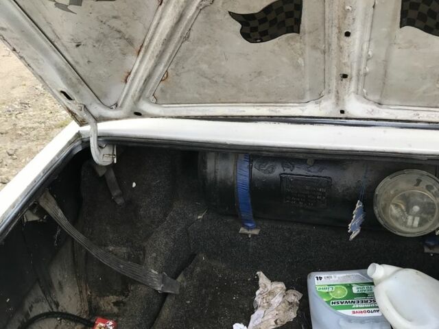 Белый ВАЗ 2103, объемом двигателя 1.6 л и пробегом 99 тыс. км за 132 $, фото 2 на Automoto.ua