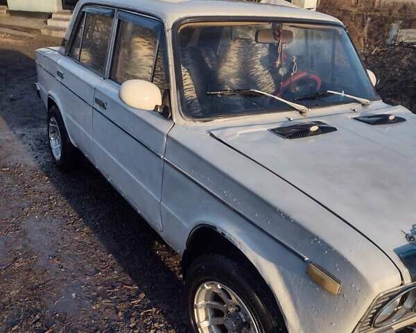 Белый ВАЗ 2103, объемом двигателя 1.6 л и пробегом 150 тыс. км за 450 $, фото 1 на Automoto.ua