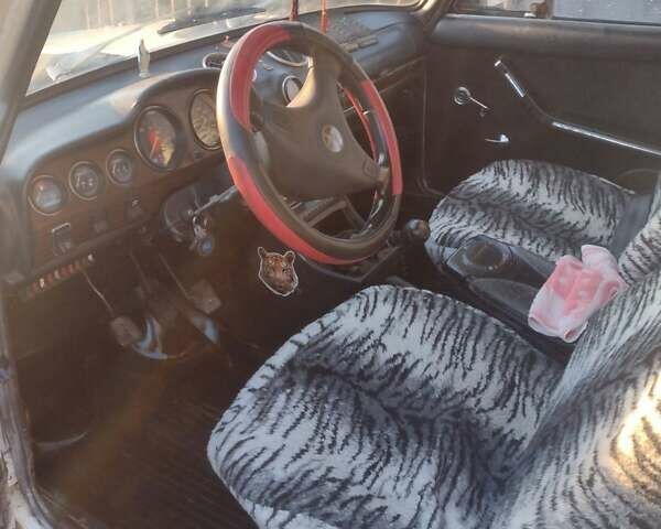 Белый ВАЗ 2103, объемом двигателя 1.6 л и пробегом 150 тыс. км за 450 $, фото 11 на Automoto.ua