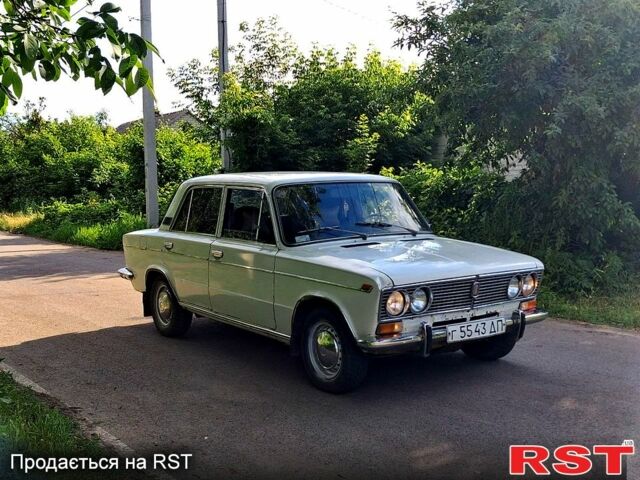 Білий ВАЗ 2103, об'ємом двигуна 1.5 л та пробігом 211 тис. км за 1050 $, фото 4 на Automoto.ua