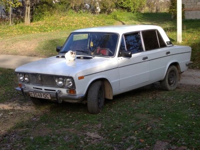 Белый ВАЗ 2103, объемом двигателя 1.5 л и пробегом 20 тыс. км за 650 $, фото 2 на Automoto.ua