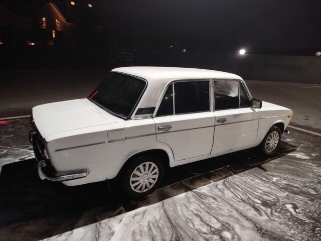 Белый ВАЗ 2103, объемом двигателя 1.5 л и пробегом 20 тыс. км за 650 $, фото 4 на Automoto.ua