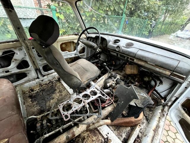 Білий ВАЗ 2103, об'ємом двигуна 0 л та пробігом 65 тис. км за 170 $, фото 11 на Automoto.ua