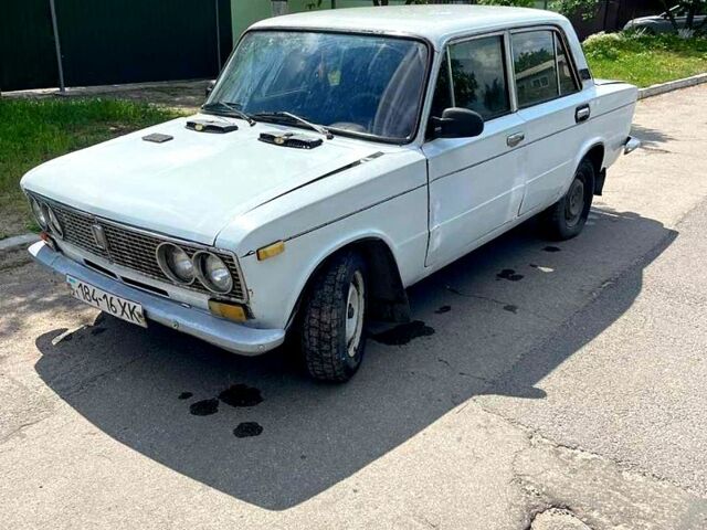 Белый ВАЗ 2103, объемом двигателя 1.5 л и пробегом 0 тыс. км за 420 $, фото 5 на Automoto.ua