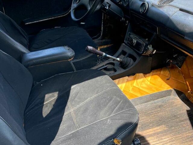 Белый ВАЗ 2103, объемом двигателя 1.5 л и пробегом 0 тыс. км за 420 $, фото 8 на Automoto.ua