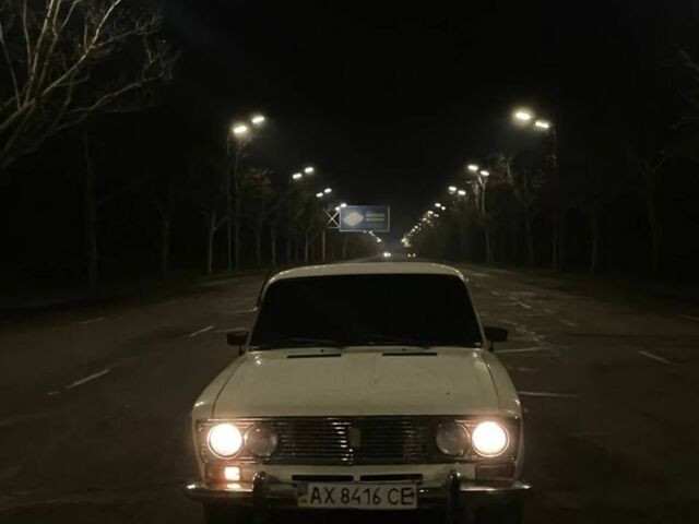 Білий ВАЗ 2103, об'ємом двигуна 1.5 л та пробігом 100 тис. км за 850 $, фото 2 на Automoto.ua