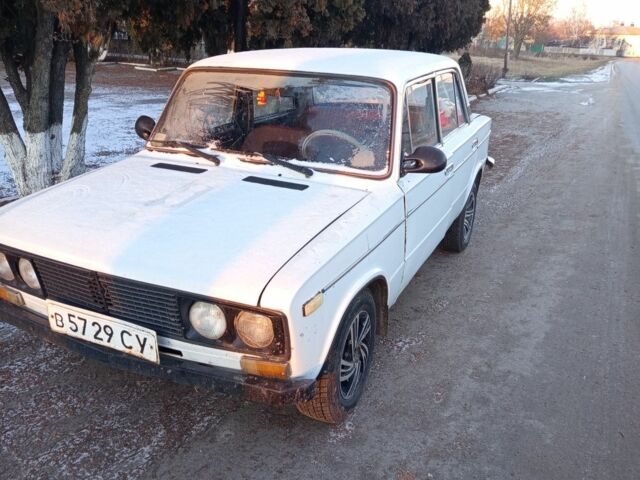 Белый ВАЗ 2103, объемом двигателя 1.6 л и пробегом 70 тыс. км за 1000 $, фото 1 на Automoto.ua
