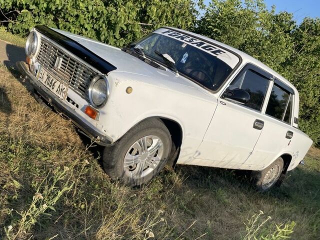 Белый ВАЗ 2103, объемом двигателя 1.5 л и пробегом 55 тыс. км за 481 $, фото 1 на Automoto.ua