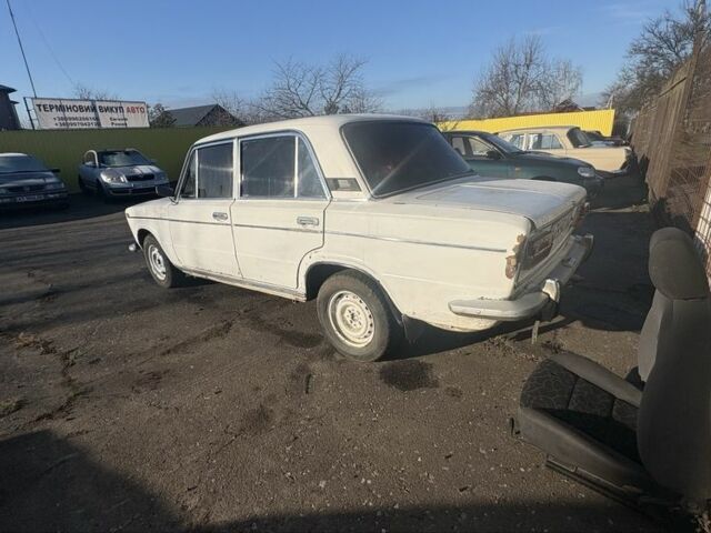 Белый ВАЗ 2103, объемом двигателя 1.5 л и пробегом 3 тыс. км за 307 $, фото 4 на Automoto.ua