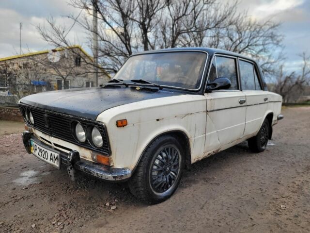 Белый ВАЗ 2103, объемом двигателя 1.5 л и пробегом 300 тыс. км за 400 $, фото 5 на Automoto.ua
